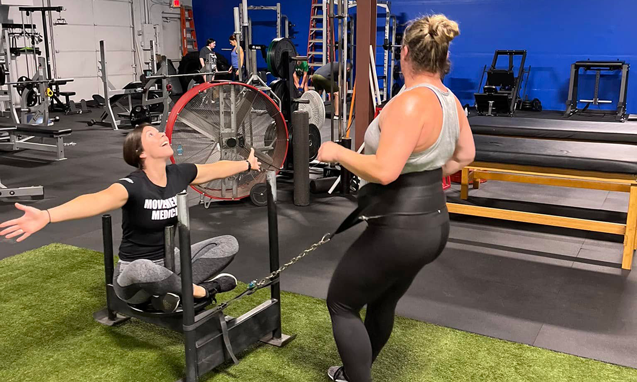 Women strength training workout at Freedom Fitness Wentzville
